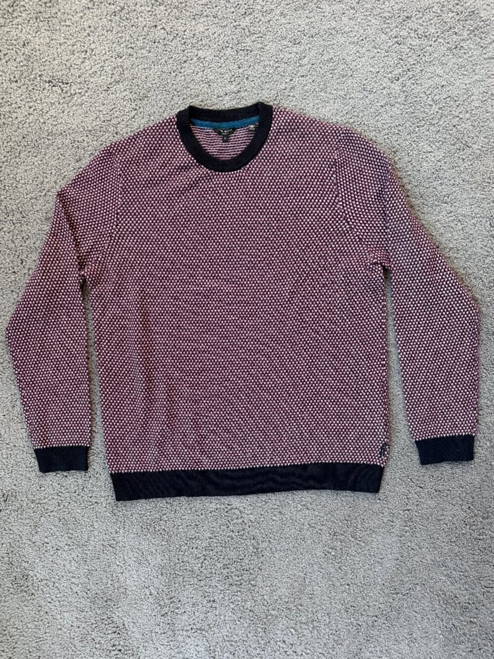 Ted Baker London Men's Textured Crewneck Knit Sweater Maroon / Navy Sz. 6 - XXL